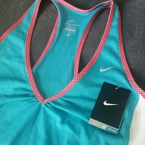 NWT Medium NIKE DryFit tank